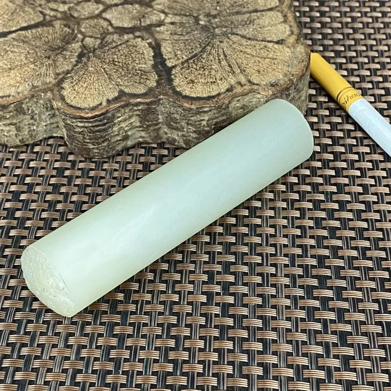 Natural Kunlun Jade Rough Nephrite Raw (133g,9.8X2.4cm)
