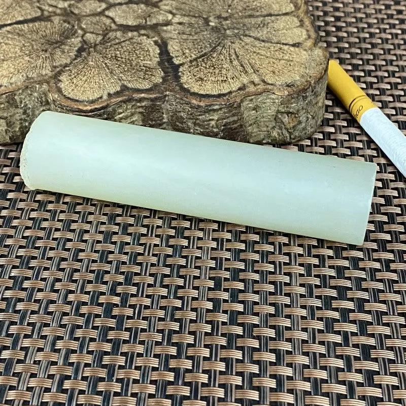 Natural Kunlun Jade Rough Nephrite Raw (133g,9.8X2.4cm)
