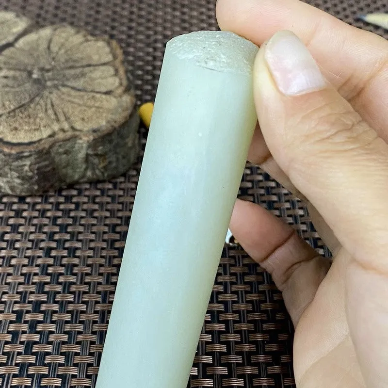 Natural Kunlun Jade Rough Nephrite Raw (133g,9.8X2.4cm)