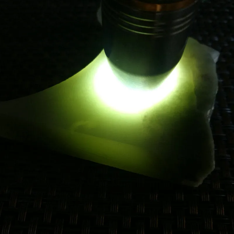 Natural Kunlun Jade Rough Nephrite Raw (146g,7X4.5X1.7cm)