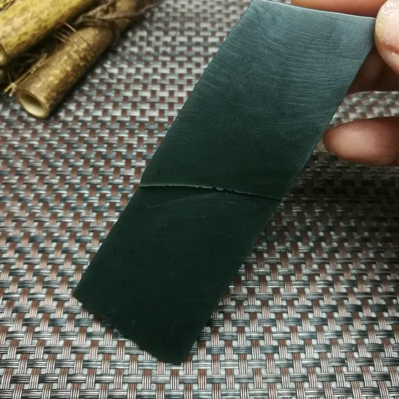 Natural Kunlun Jade Rough Nephrite Raw (185g,9.8X3.5X3cm)