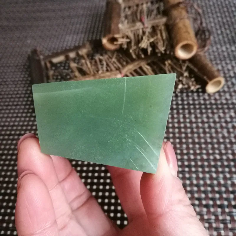Natural Kunlun Jade Rough Nephrite Raw (212g, 6X4.5X3.5cm)