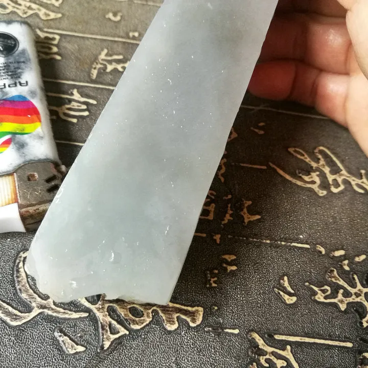 Natural Kunlun Jade Rough Nephrite Raw (239g, 11X3.5X2.5cm)