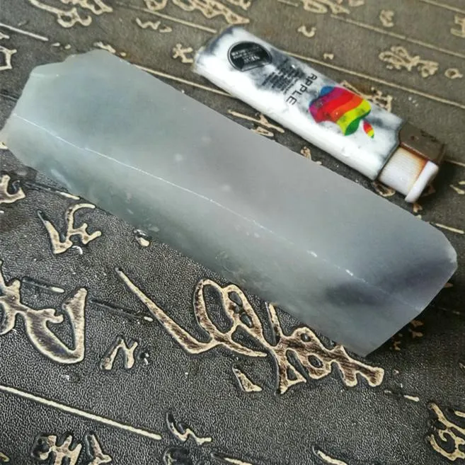 Natural Kunlun Jade Rough Nephrite Raw (239g, 11X3.5X2.5cm)