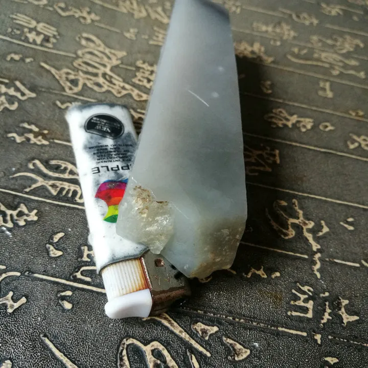 Natural Kunlun Jade Rough Nephrite Raw (239g, 11X3.5X2.5cm)