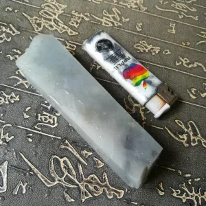Natural Kunlun Jade Rough Nephrite Raw (239g, 11X3.5X2.5cm)