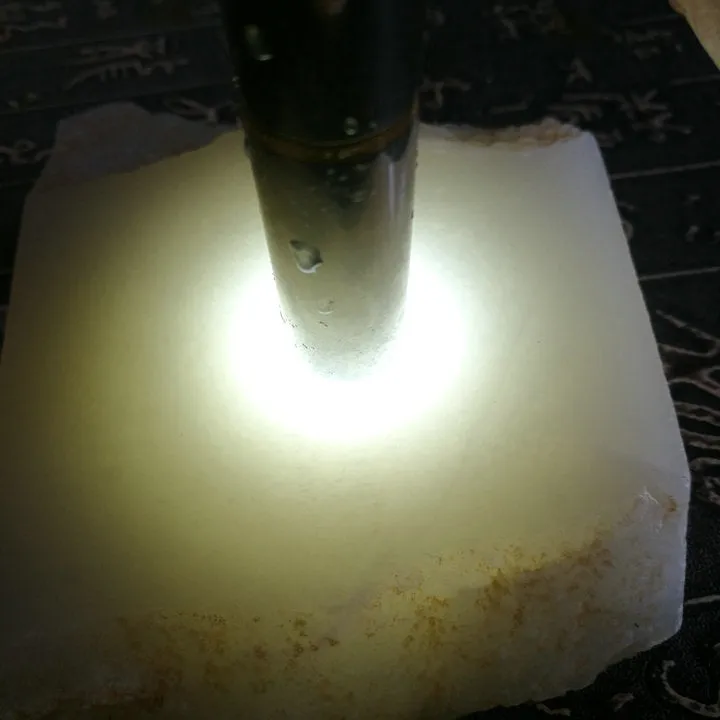 Natural Kunlun Jade Rough Nephrite Raw (242g, 8.3X6X1.3cm)
