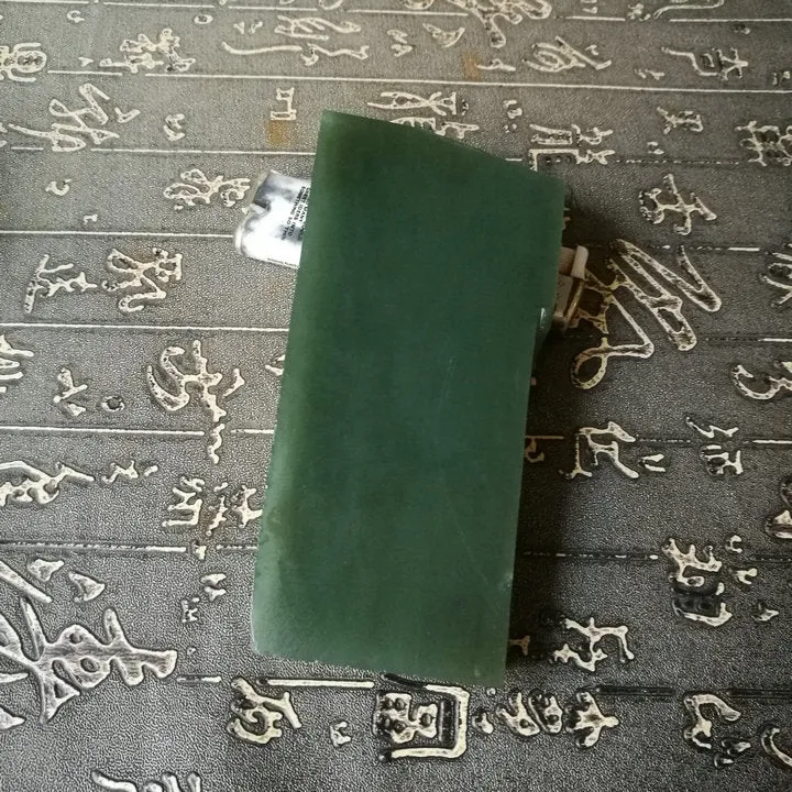 Natural Kunlun Jade Rough Nephrite Raw (250g, 11X4.8X1.4cm)