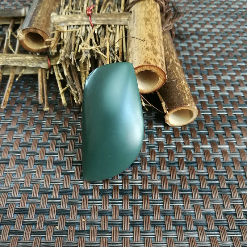 Natural Kunlun Jade Rough Nephrite Raw (28g,5X2.5X1.5cm)