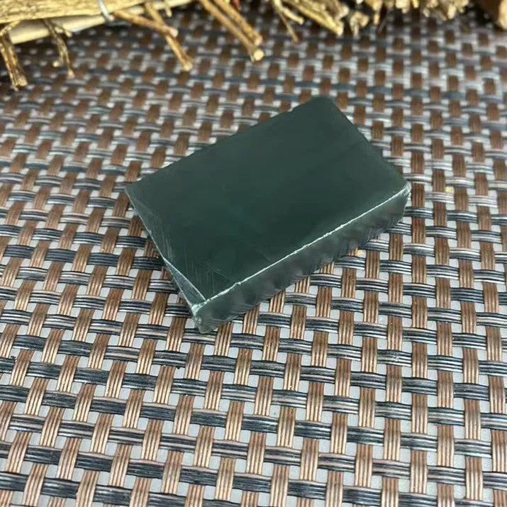 Natural Kunlun Jade Rough Nephrite Raw (38g,4.2X2.8X1.0cm)