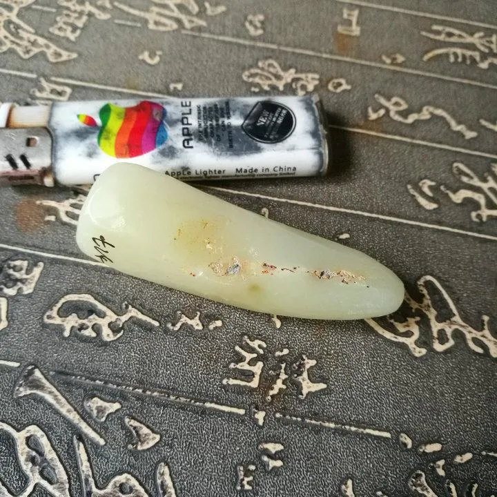 Natural Kunlun Jade Rough Nephrite Raw (53g, 6.8X2X1cm)