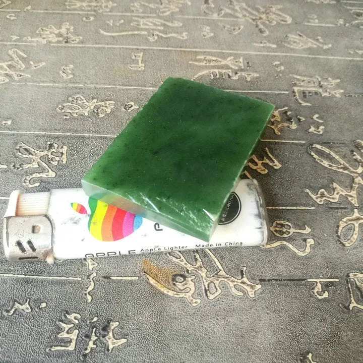 Natural Kunlun Jade Rough Nephrite Raw (66g, 6.1X4.3X0.8cm)