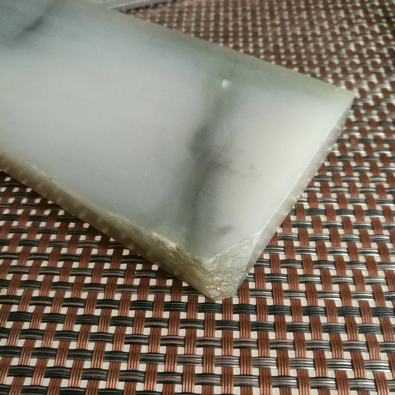 Natural Kunlun Jade Rough Nephrite Raw (695g, 24X7X1.6cm)
