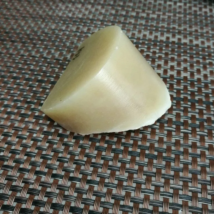 Natural Kunlun Jade Rough Nephrite Raw (g, 6X4X4cm)