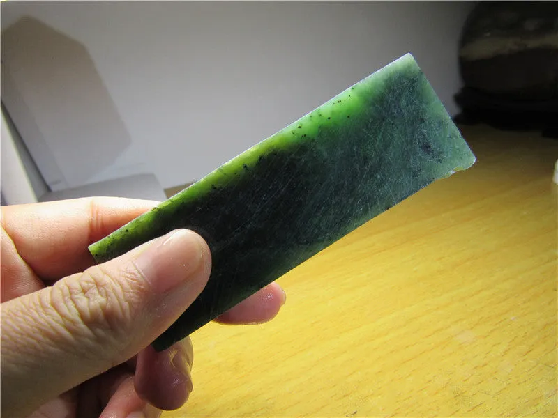 Natural Siberian Jade Rough Russia nephrite Raw (125.01g, 87X30X16mm)