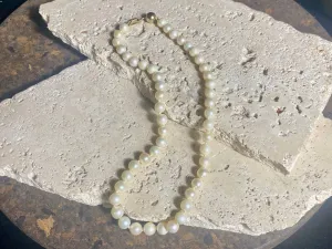 Pearl Necklace With Gold Clasp