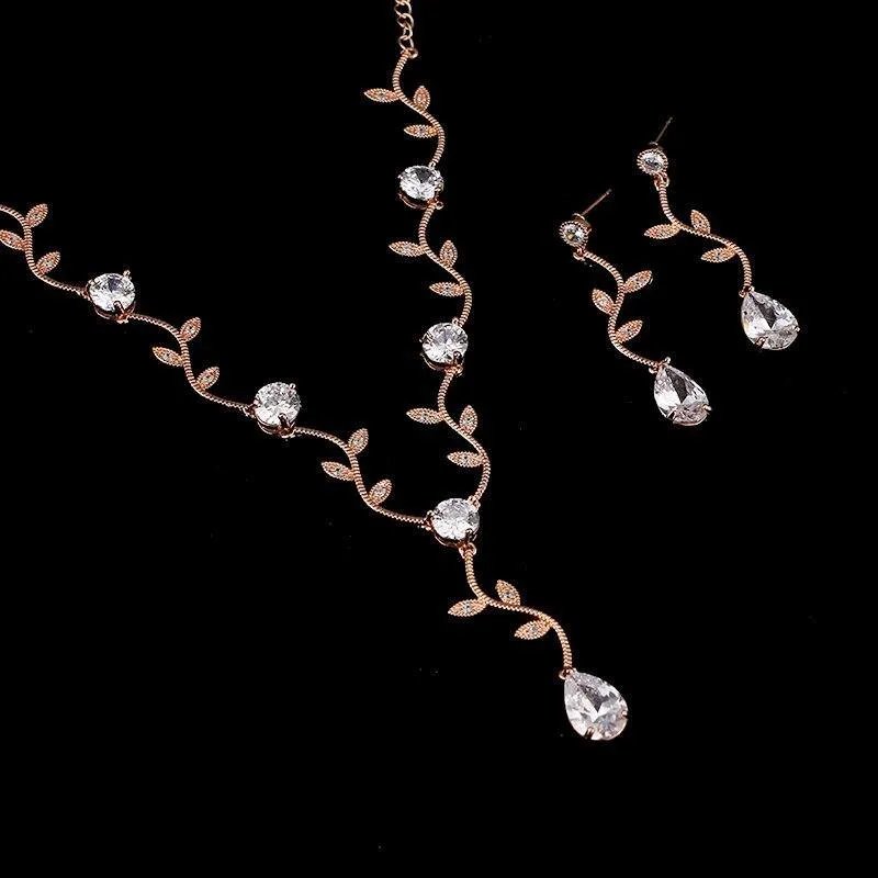 Pretty AAA  Quality Zircon Crystal Diamonds Leaf Shape Choker Necklace Earrings Wedding Bridal Jewelry Set