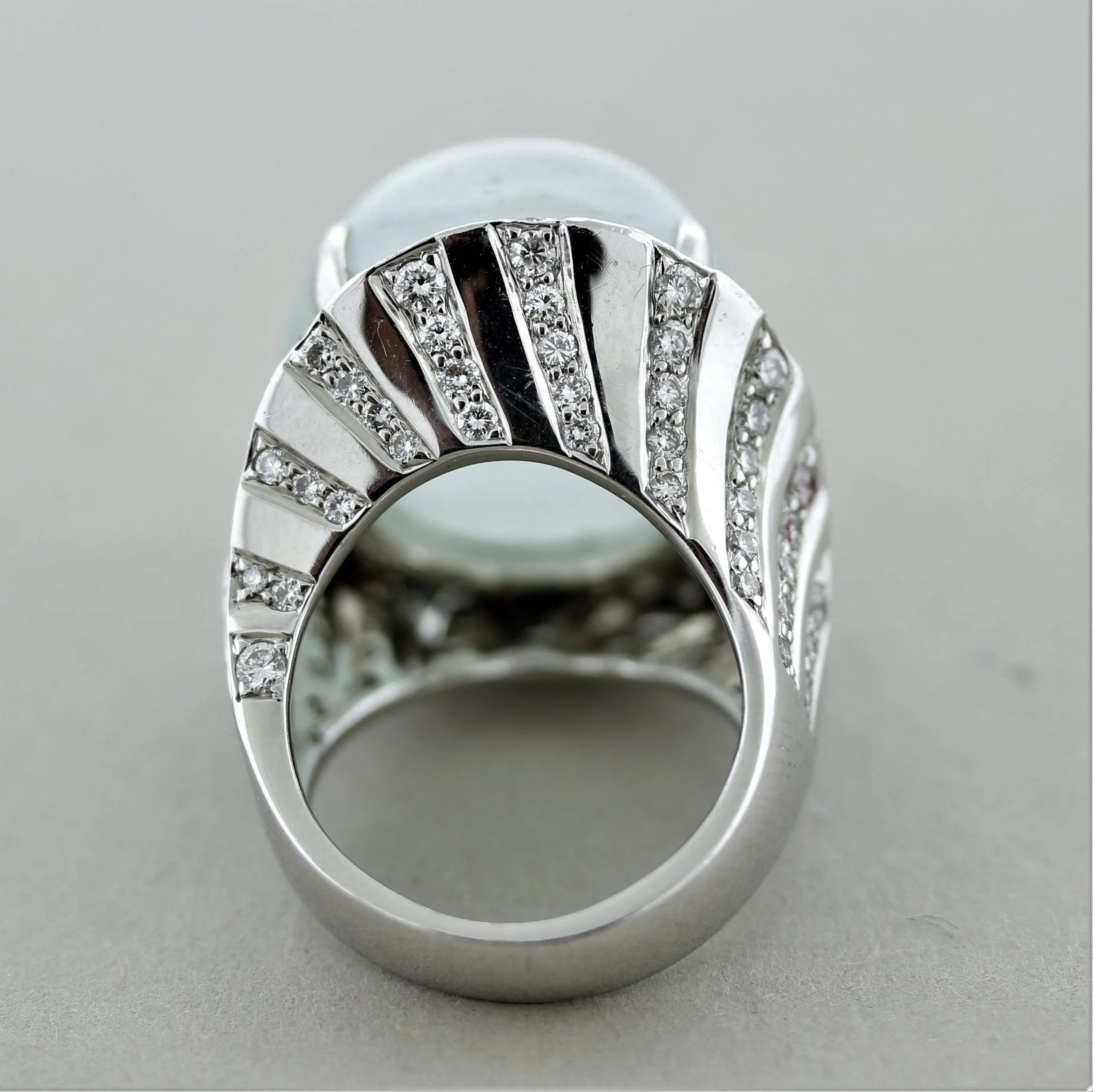 Rare Cat’s Eye Aquamarine Diamond Gold Cocktail Ring