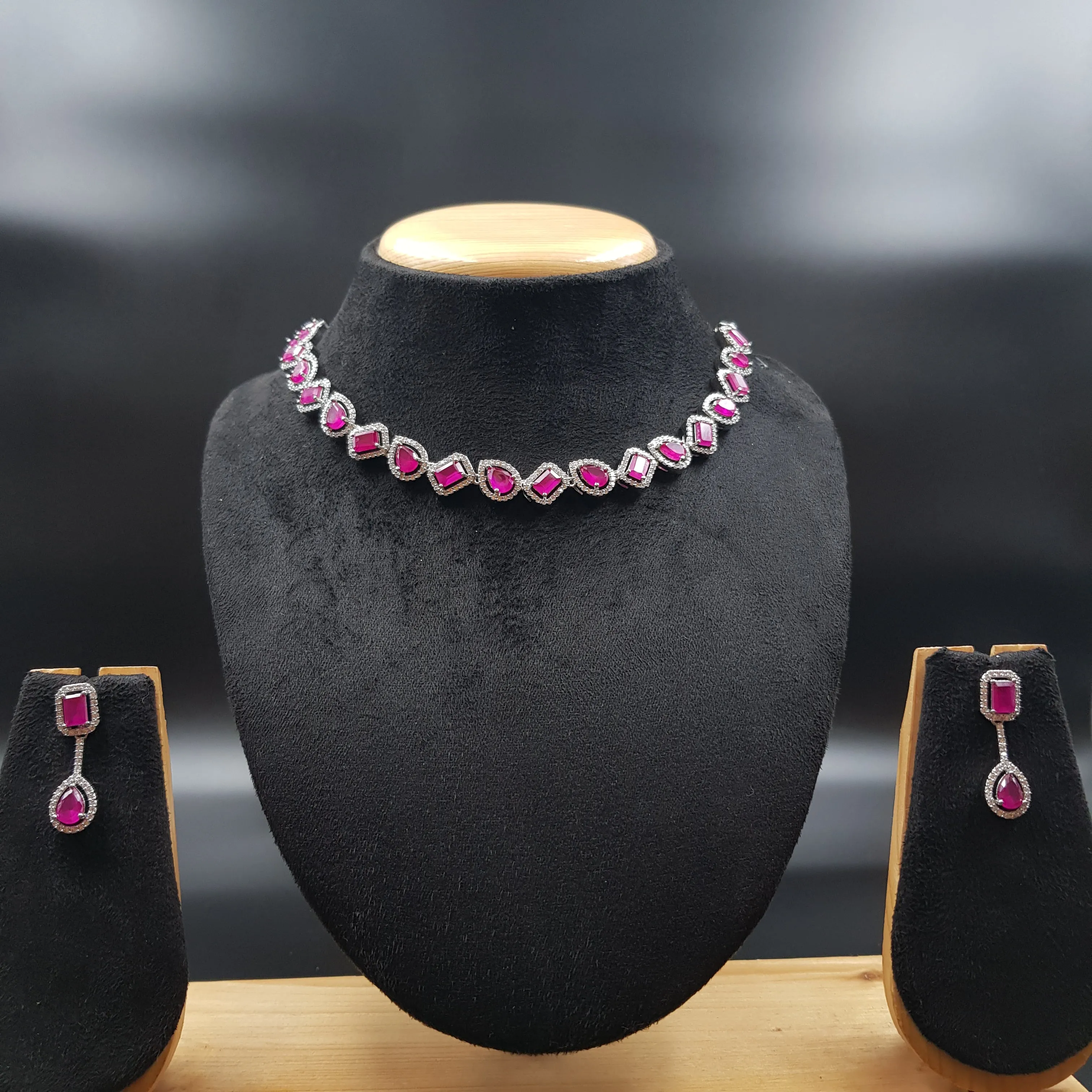Round Neck Zircon/AD Necklace Set 10557-28