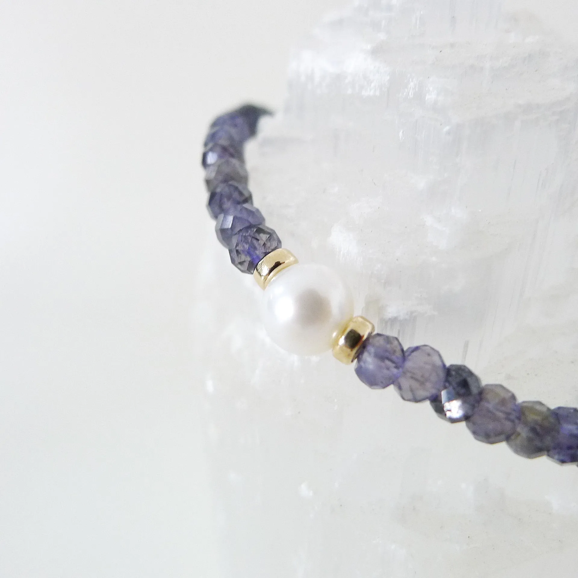 Selena Bracelet / Iolite Gemstone / Freshwater Pearl