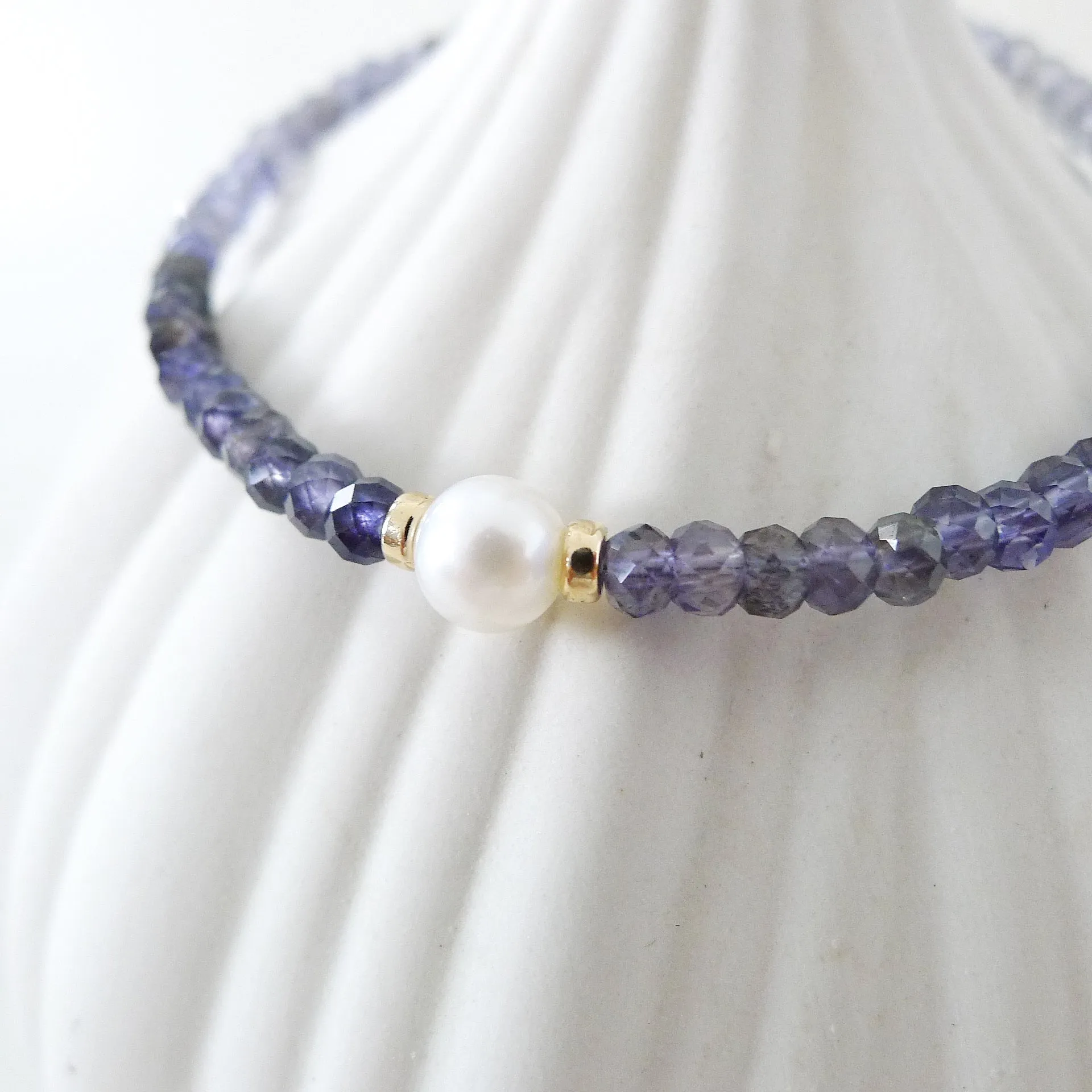 Selena Bracelet / Iolite Gemstone / Freshwater Pearl