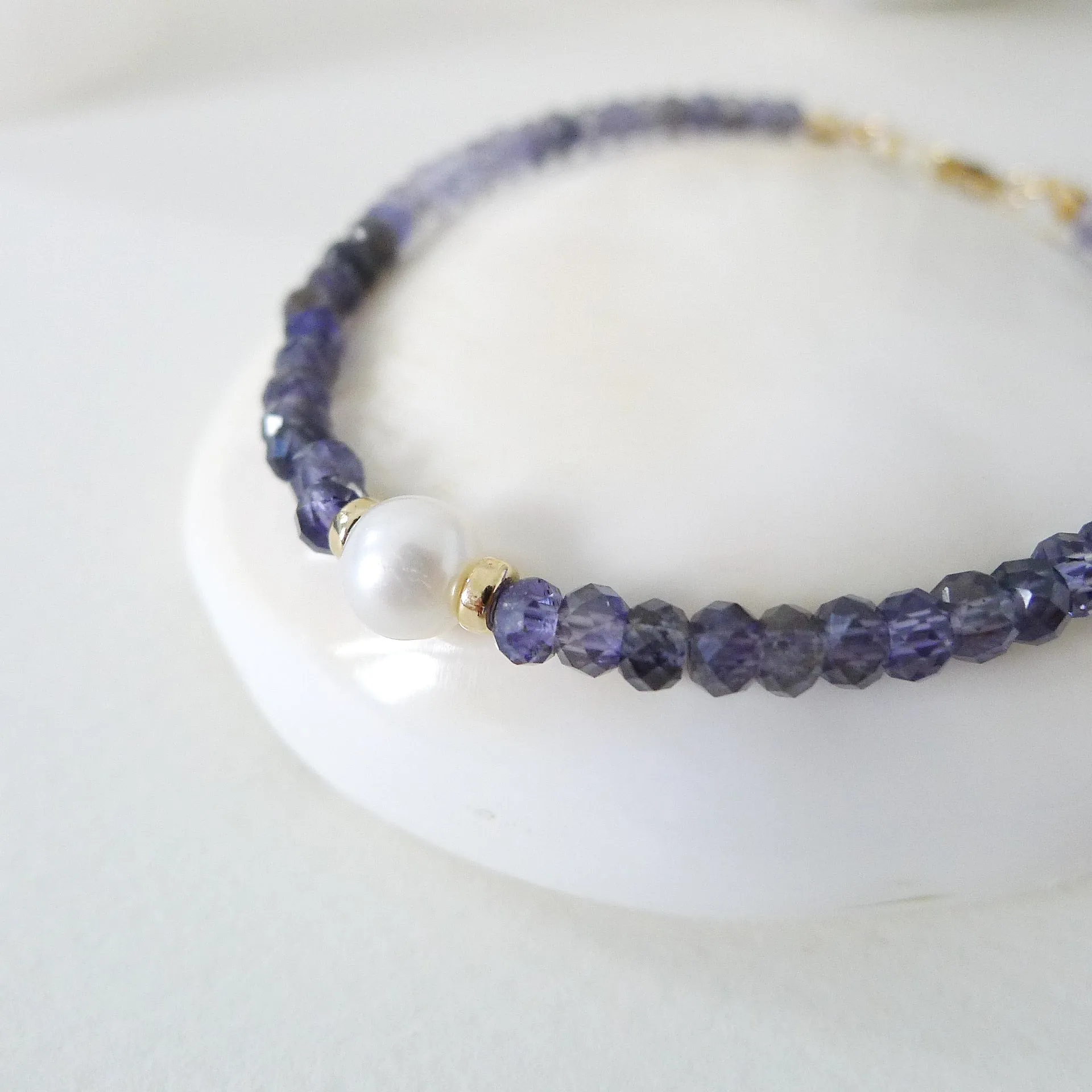 Selena Bracelet / Iolite Gemstone / Freshwater Pearl