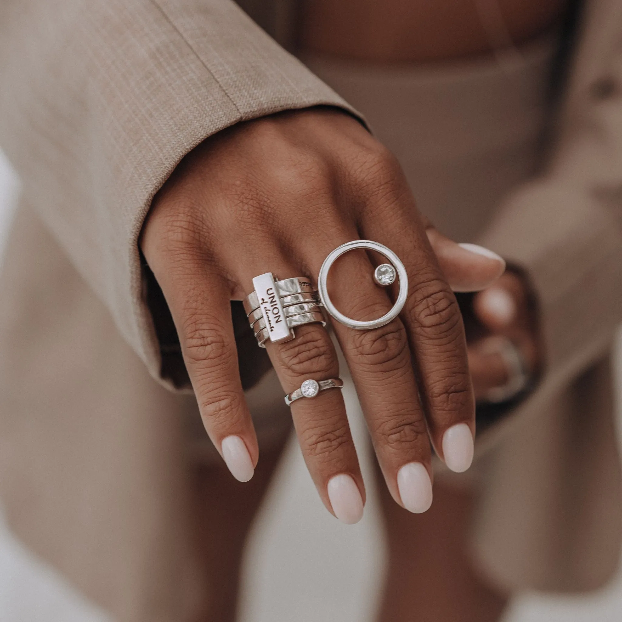 Sphere Ring With White Topaz
