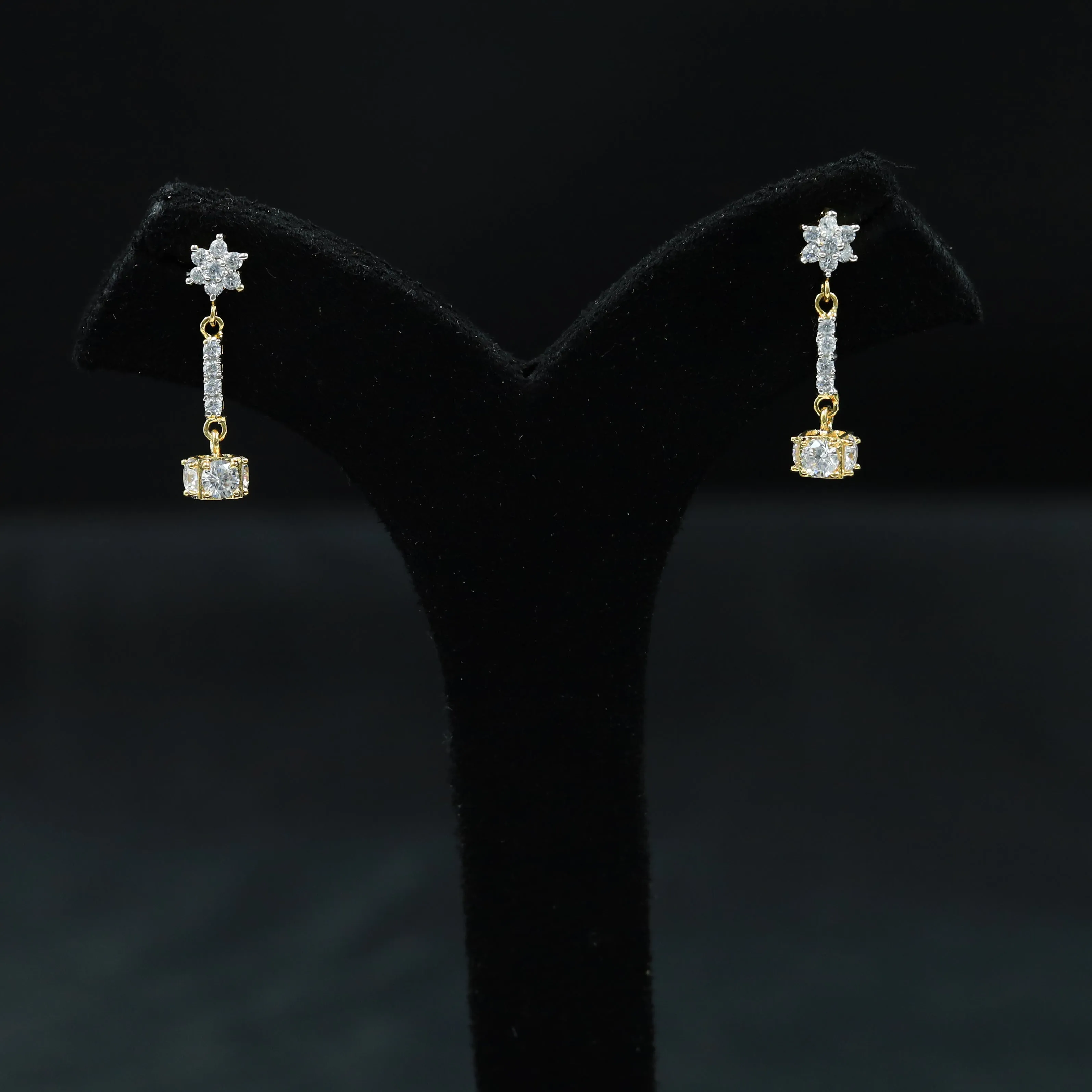 Tops/Studs Zircon/AD Earring 8616-08
