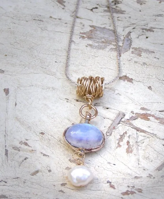 Twisted Moonstone Necklace in Sterling Silver