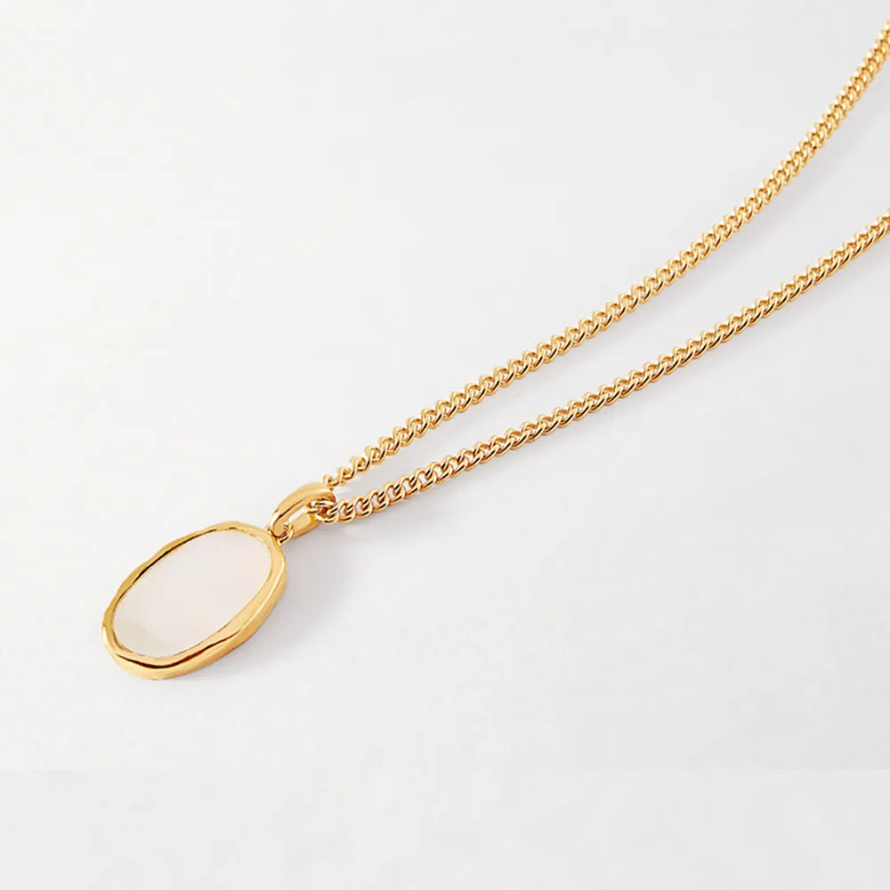 Victoria Athénée Pearl Pendant Necklace