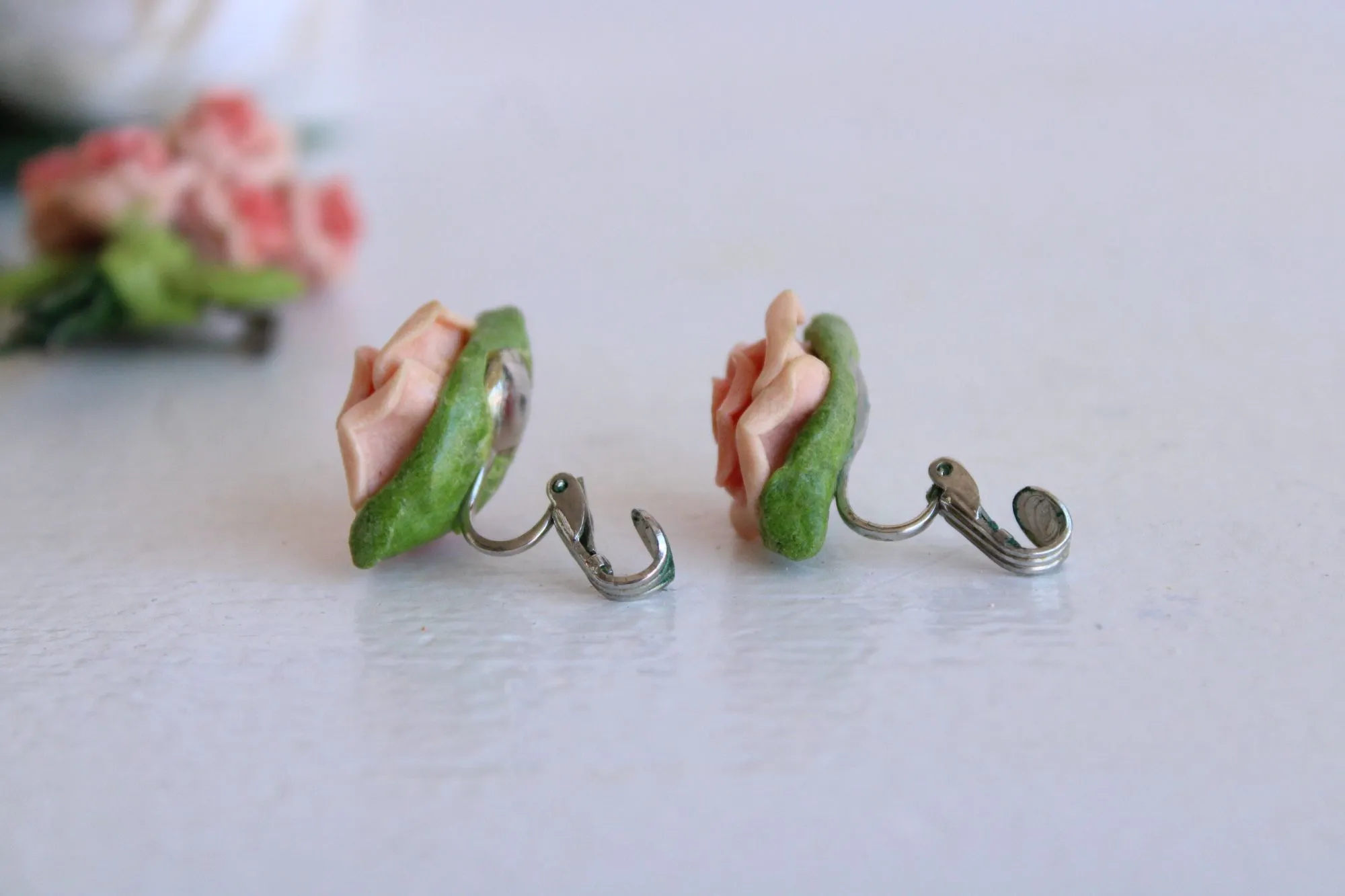 Vintage 1950s Brooch And Earrings Set of Pink Roses