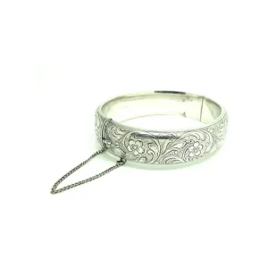 Vintage 1972 Sterling Silver Engraved Bangle Bracelet