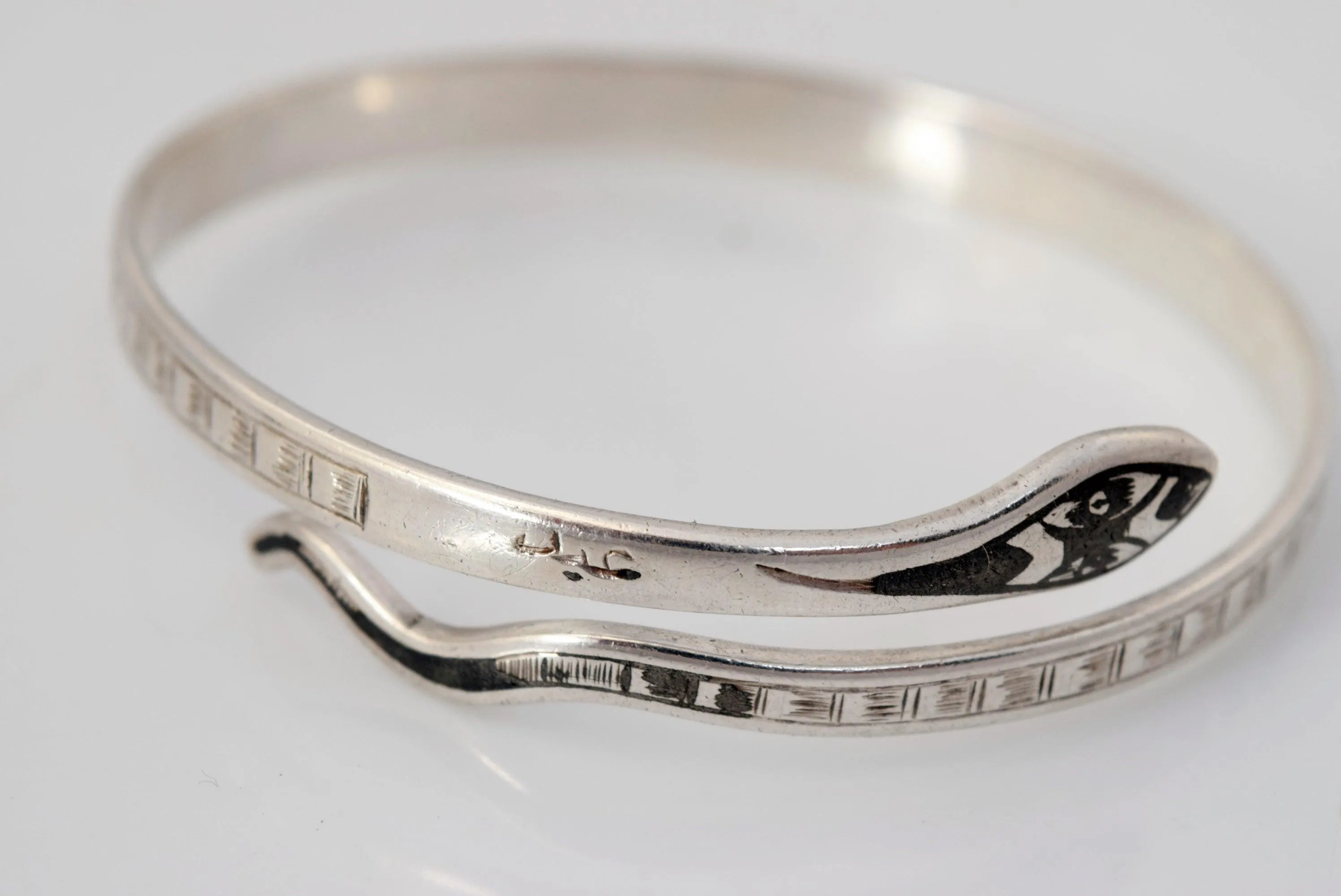 Vintage Art Deco Iraqi Silver and Niello Snake Bracelet