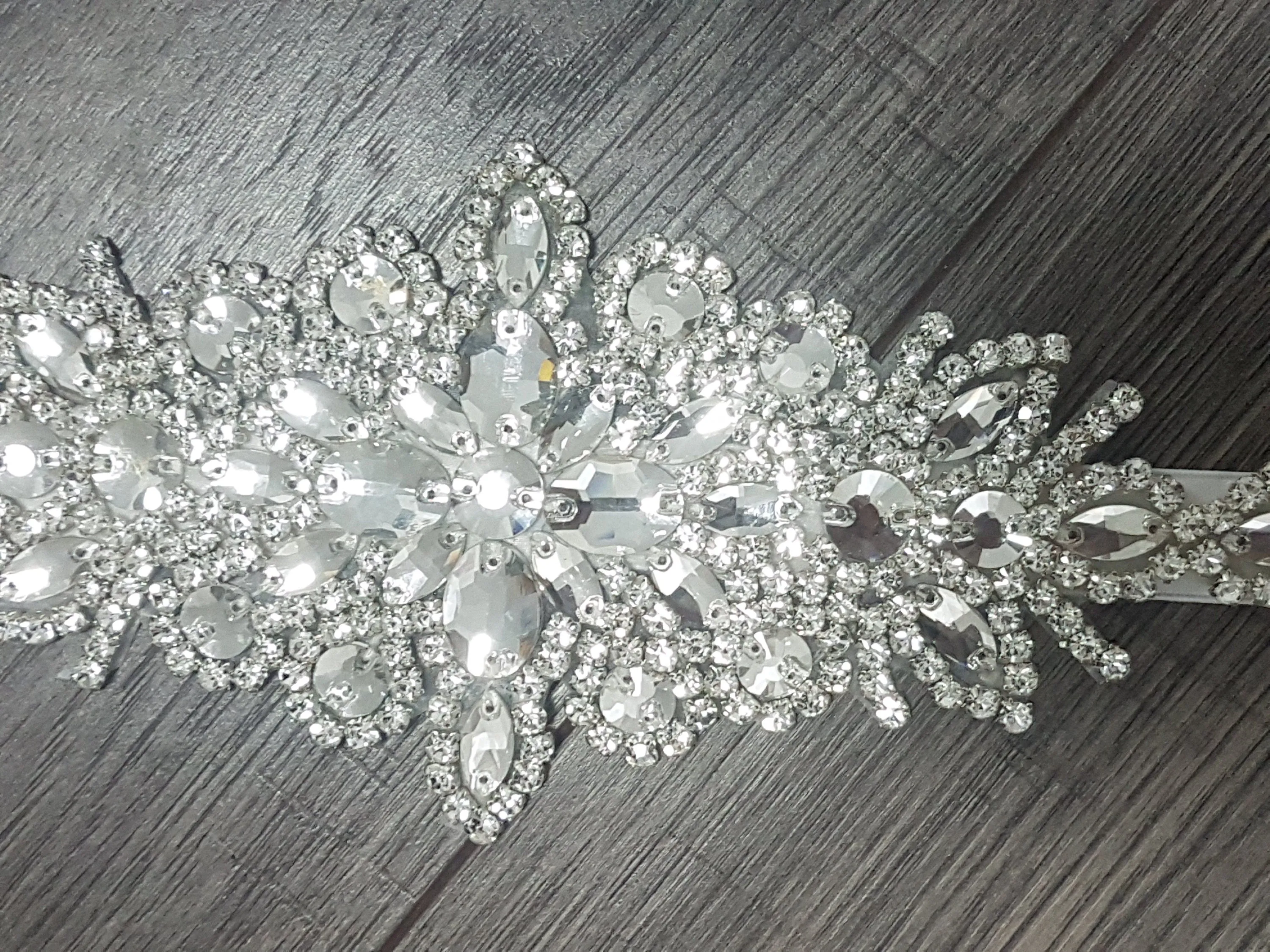 Vintage style Bridal Flapper headpiece fascinator ,1920's rhinestone Headpiece, The Great Gatsby rhinestone brooch, hair tie