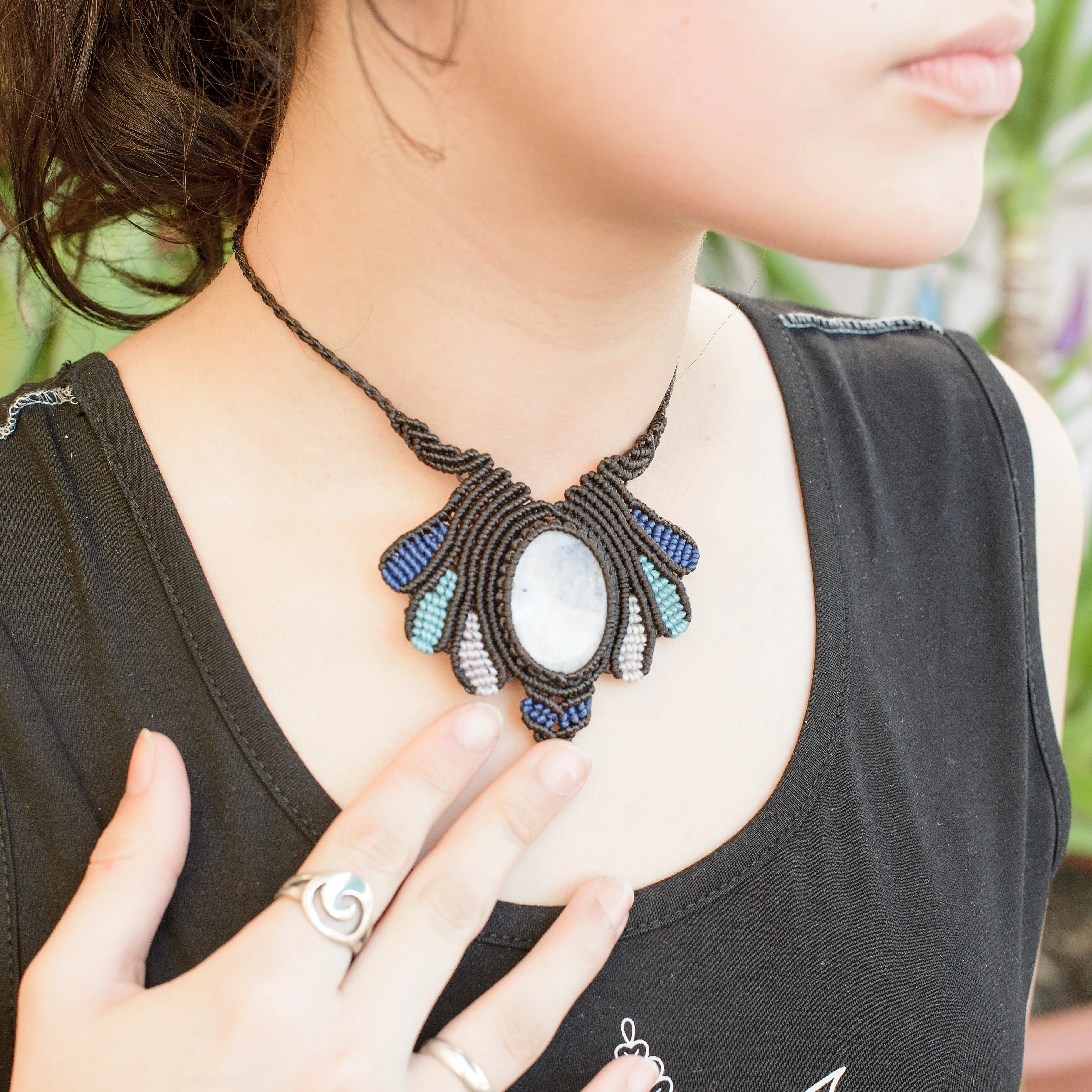 Vishuddha Macrame Pendant with Rainbow Moonstone Stone