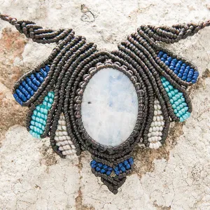 Vishuddha Macrame Pendant with Rainbow Moonstone Stone